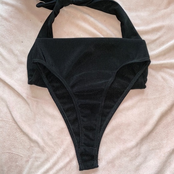 Black Textured Rib Halterneck Bodysuit - Picture 3 of 5